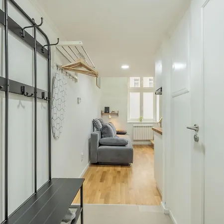 Homely I 28m2 Loft I Elevator I Self Check-in