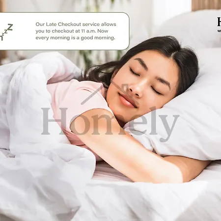 Homely I 28m2 Loft I Elevator I Self Check-in Διαμέρισμα Πράγα