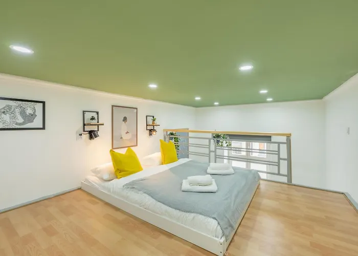 Quiet Loft - 1 - Elevator - Self Check In شقة *